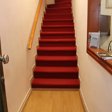 Guesthouse London Pensionat Tirana