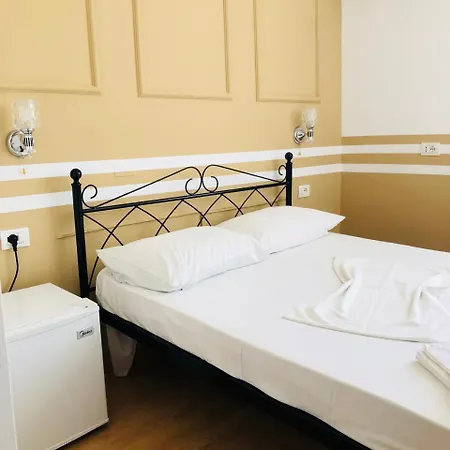 Guesthouse London Affittacamere 2*